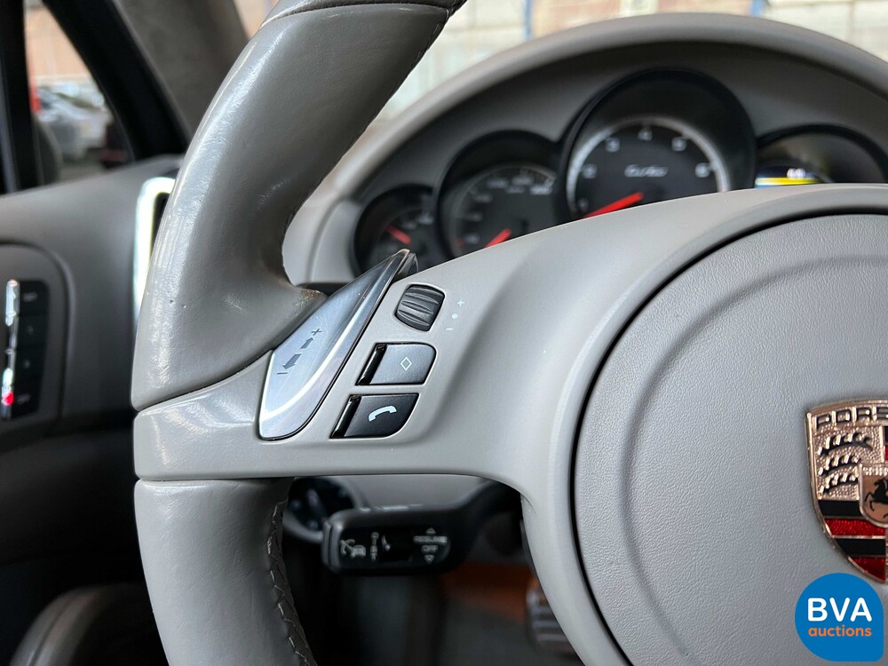 Porsche Cayenne 4.8 Turbo 500 PS 2010, RZ-707-X.