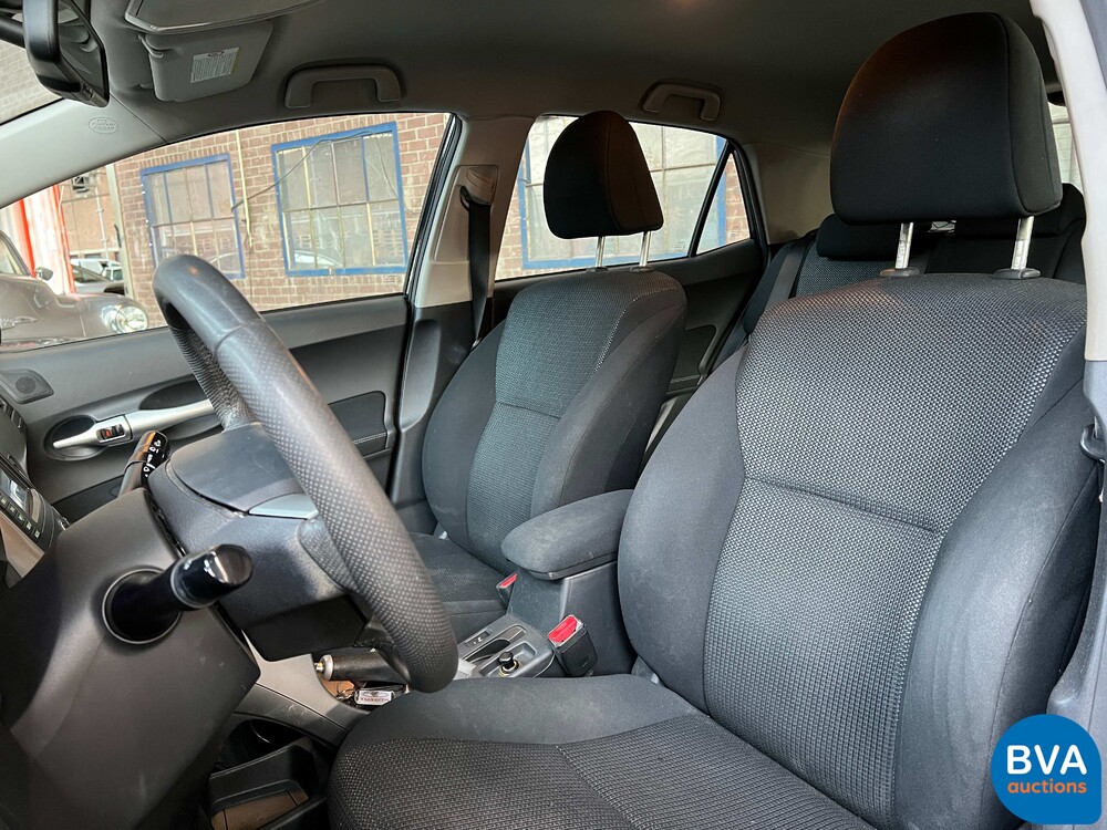 Toyota Auris 1.8 Vollhybrid Dynamisch 136PS 2011 -Org. NL-, 95-PKJ-9.