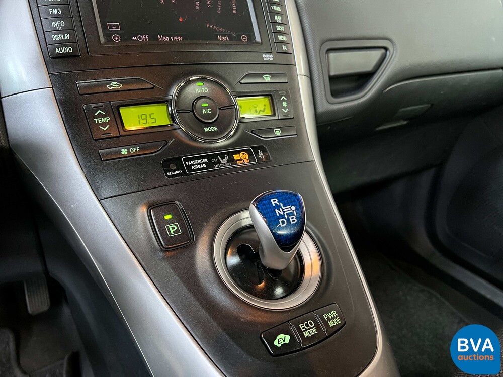 Toyota Auris 1.8 Vollhybrid Dynamisch 136PS 2011 -Org. NL-, 95-PKJ-9.