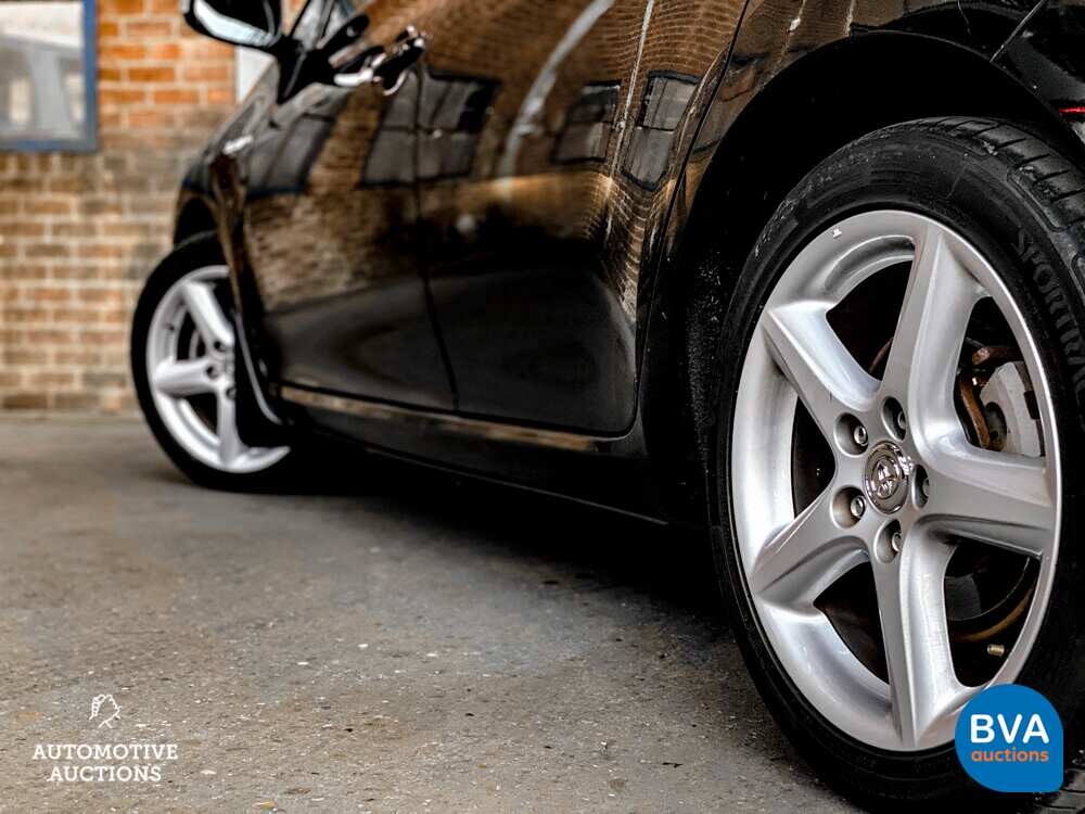 Toyota Auris 1.8 Vollhybrid Dynamisch 136PS 2011 -Org. NL-, 95-PKJ-9.