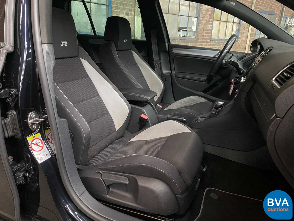 Volkswagen Golf 6R 2.0 4-Motion 271 PS 2011, P-318-BS.