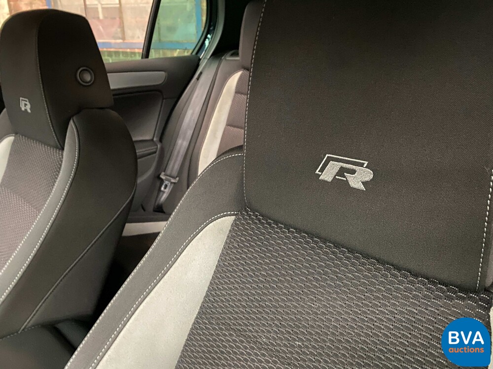 Volkswagen Golf 6R 2.0 4-Motion 271 PS 2011, P-318-BS.