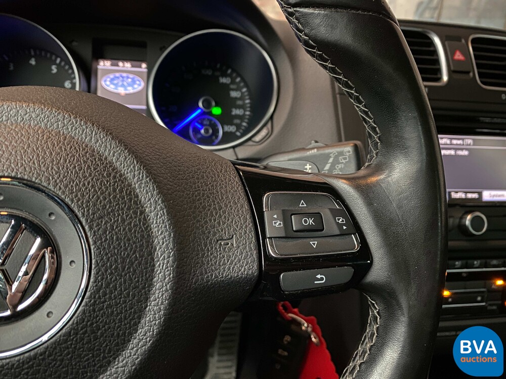 Volkswagen Golf 6R 2.0 4-Motion 271 PS 2011, P-318-BS.