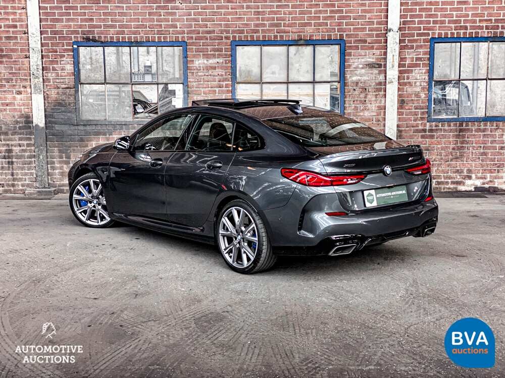 BMW M235i xDrive Gran Coupe M-Sport 2-serie 306pk 2020 -Org. NL-, J-701-LL