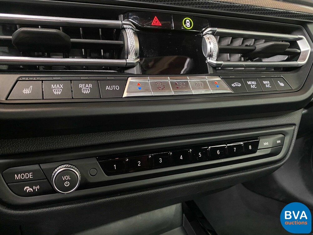 BMW M235i xDrive Gran Coupe M-Sport 2-serie 306pk 2020 -Org. NL-, J-701-LL