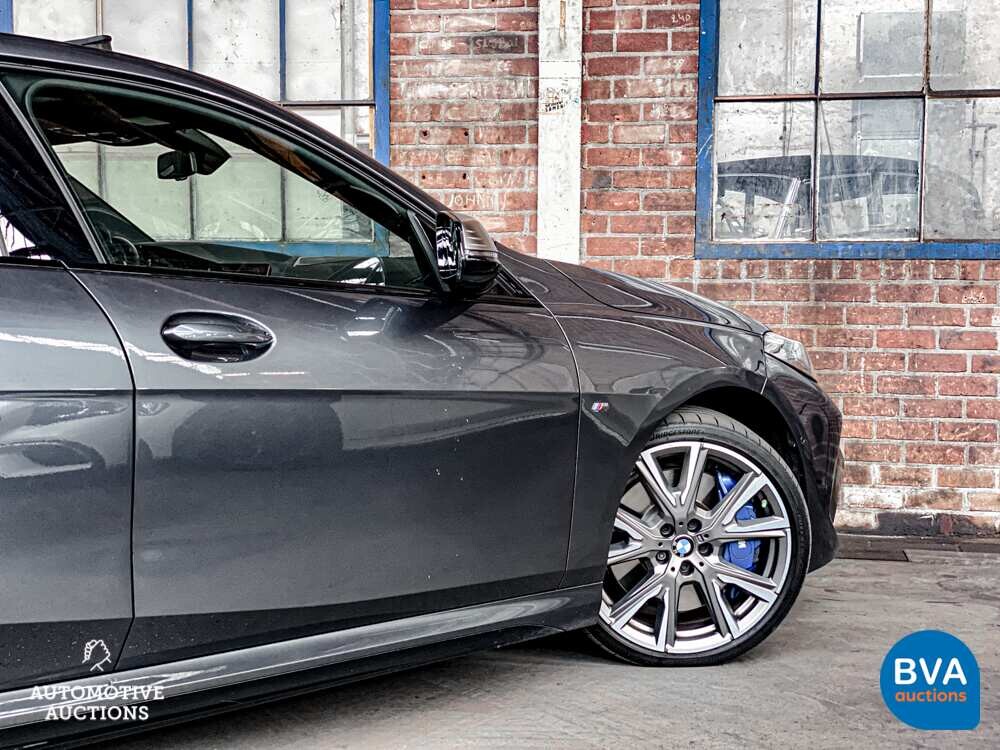 BMW M235i xDrive Gran Coupe M-Sport 2-serie 306pk 2020 -Org. NL-, J-701-LL