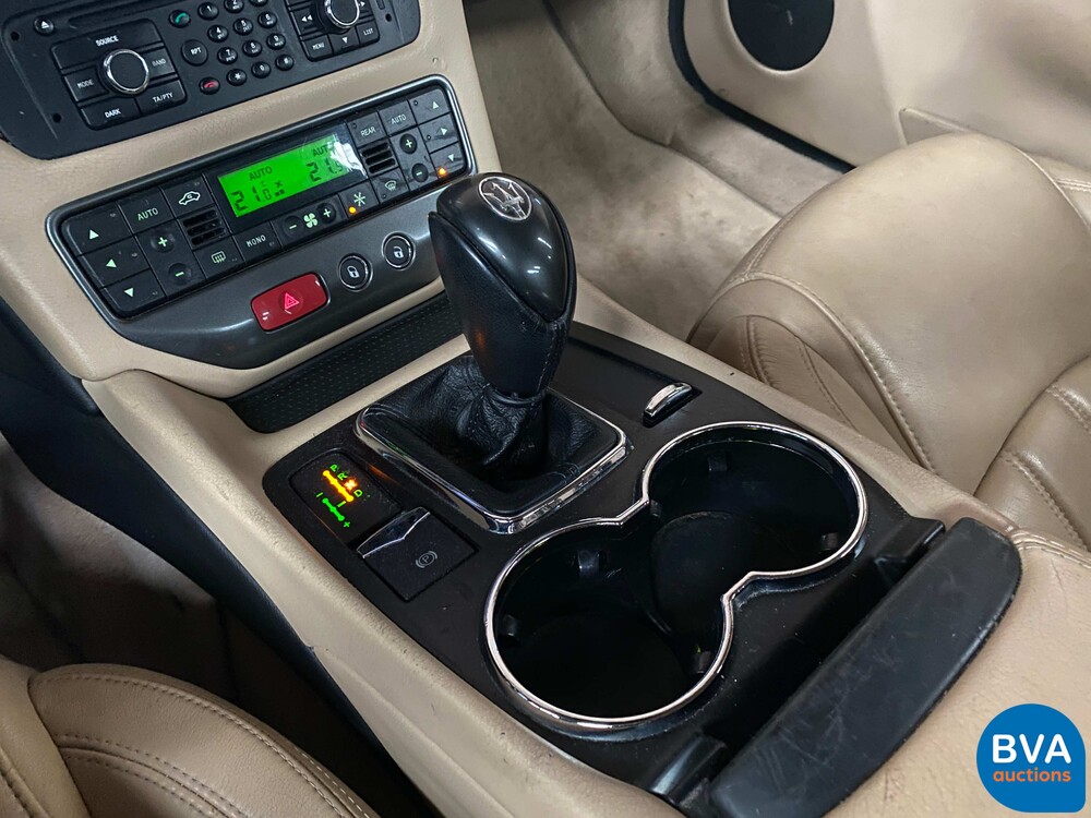 Maserati Gran Turismo 4.7 S 439 PS FACELIFT 2013 V8 S, TL-656-P.