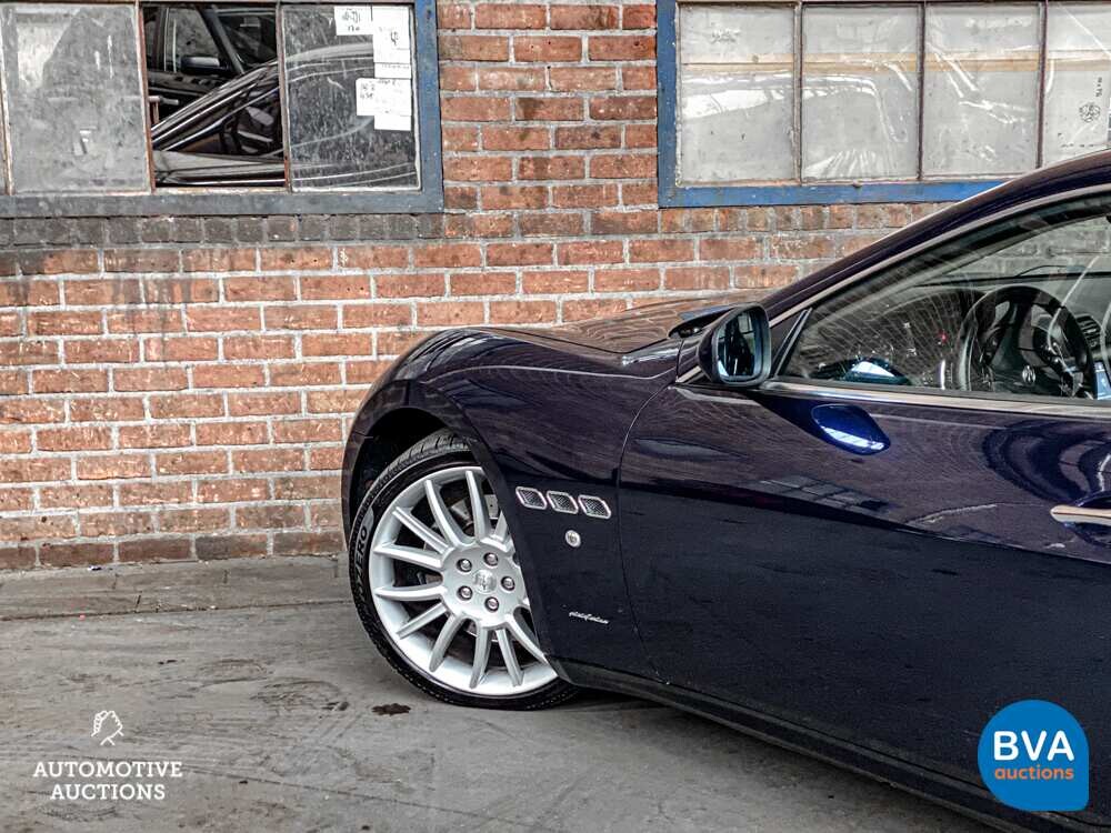 Maserati Gran Turismo 4.7 S 439 PS FACELIFT 2013 V8 S, TL-656-P.