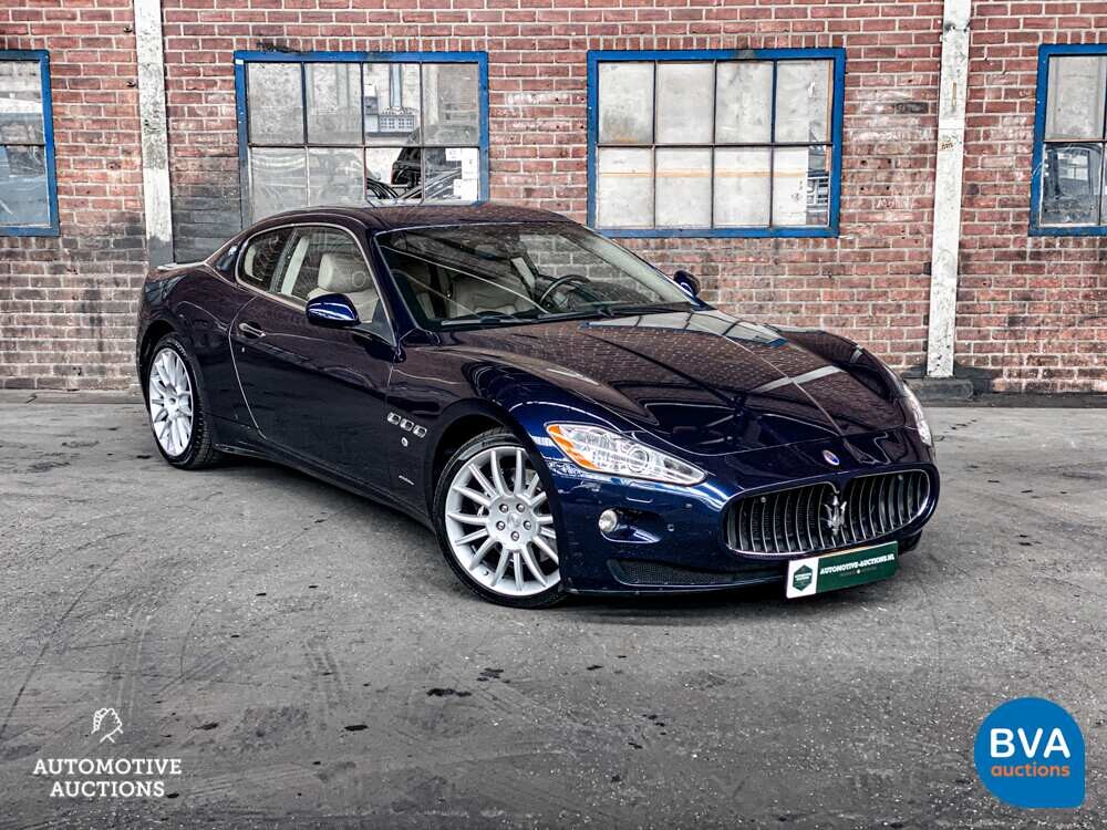 Maserati Gran Turismo 4.7 S 439 PS FACELIFT 2013 V8 S, TL-656-P.