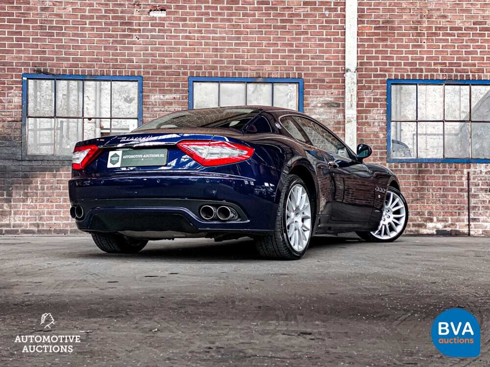 Maserati Gran Turismo 4.7 S 439 PS FACELIFT 2013 V8 S, TL-656-P.