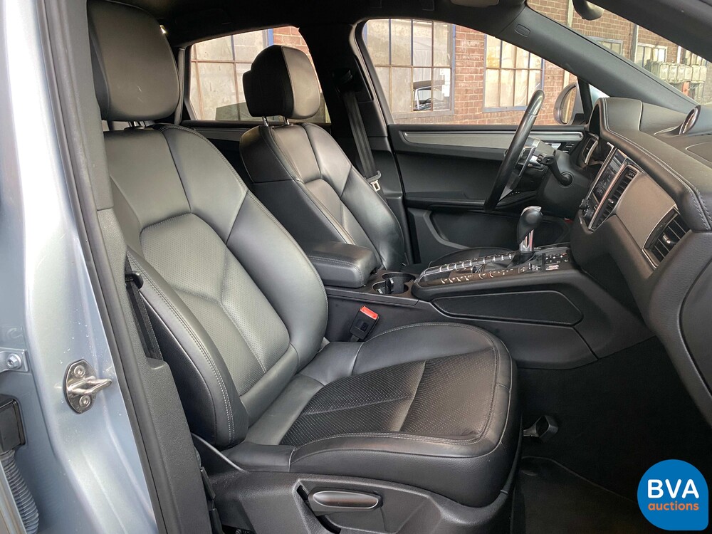 Porsche Macan Sportchrono 252pk 2016 -Org. NL-FACELIFT, JT-354-L.