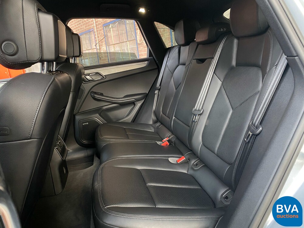 Porsche Macan Sportchrono 252pk 2016 -Org. NL-FACELIFT, JT-354-L.
