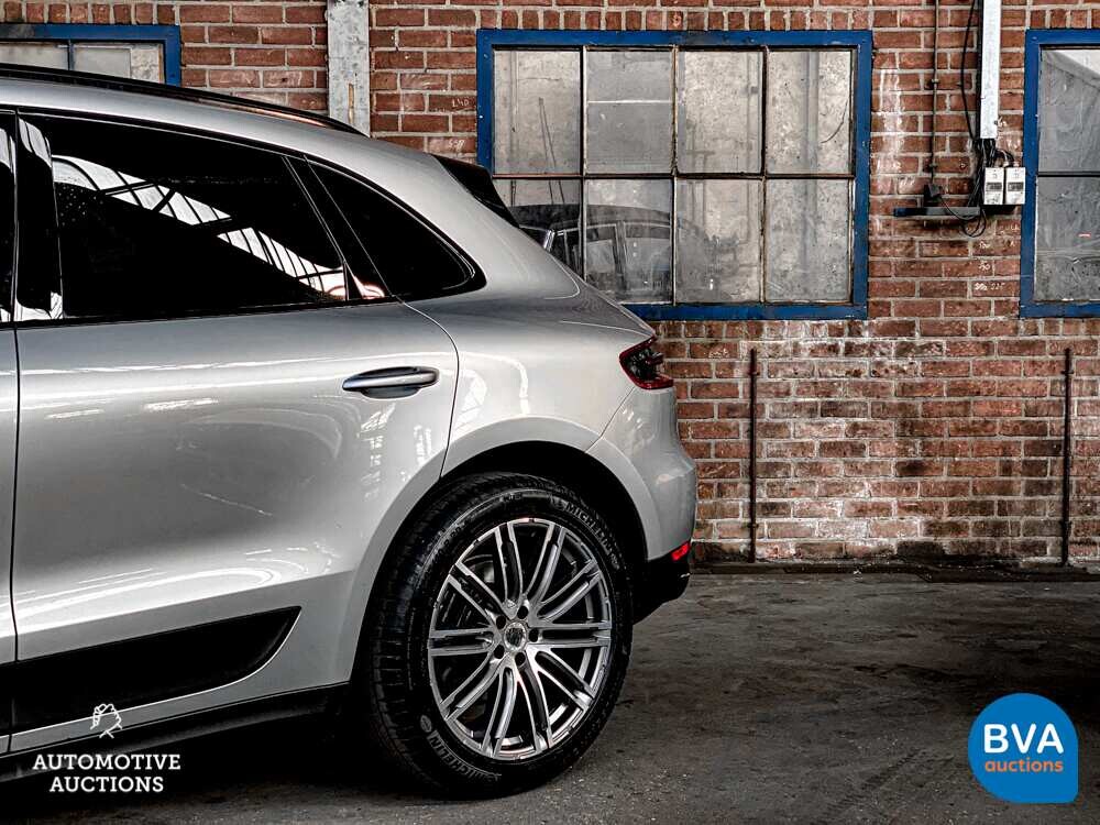 Porsche Macan Sportchrono 252pk 2016 -Org. NL-FACELIFT, JT-354-L.