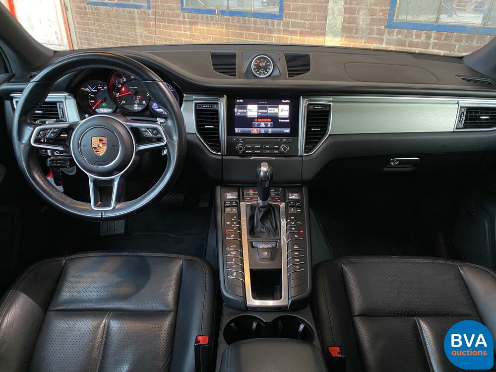 Porsche Macan Sportchrono 252pk 2016 -Org. NL-FACELIFT, JT-354-L.