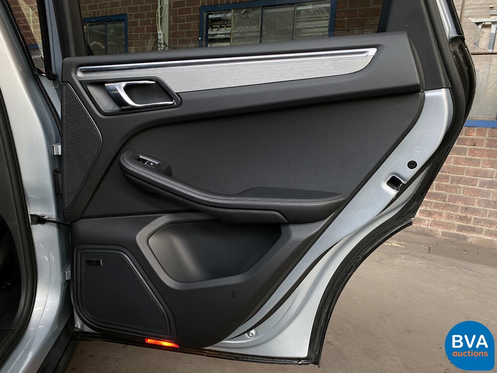 Porsche Macan Sportchrono 252pk 2016 -Org. NL-FACELIFT, JT-354-L.