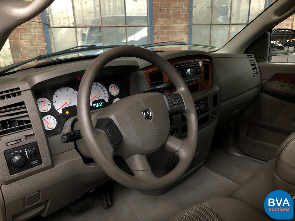 Dodge RAM 1500 SLT 6-persoons 314pk 2006 -YOUNGTIMER-