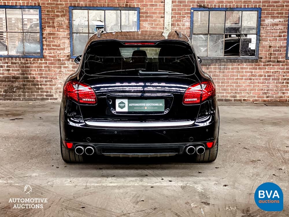 Porsche Cayenne 4.8 Turbo 500PS 2010 -Org. NL-, 04-LKV-9.