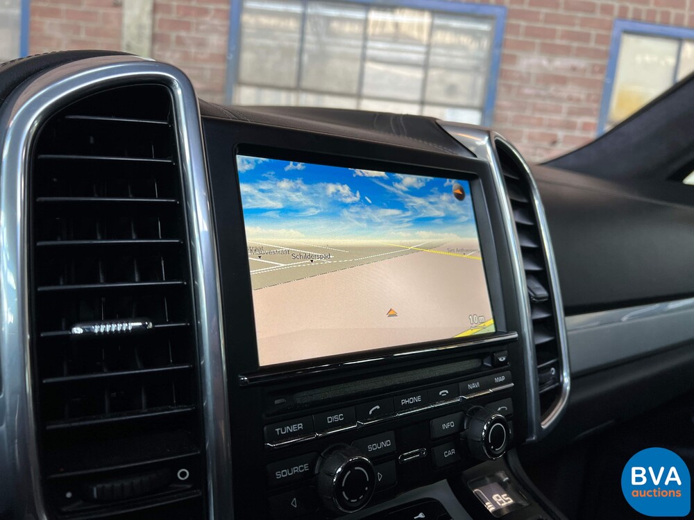 Porsche Cayenne 4.8 Turbo 500PS 2010 -Org. NL-, 04-LKV-9.