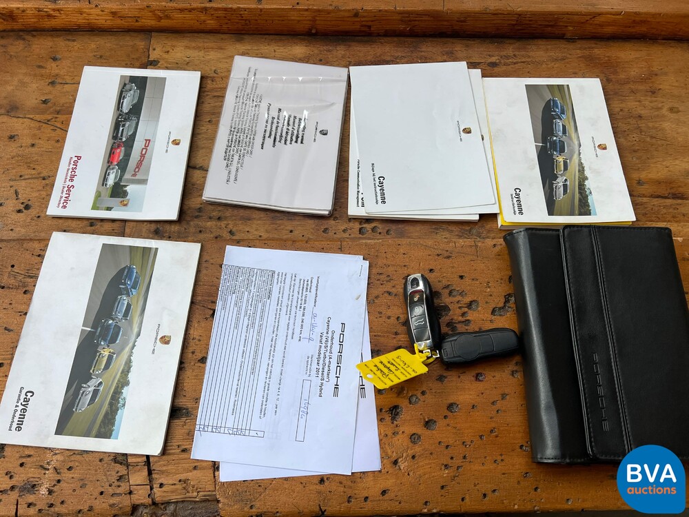 Porsche Cayenne 4.8 Turbo 500PS 2010 -Org. NL-, 04-LKV-9.