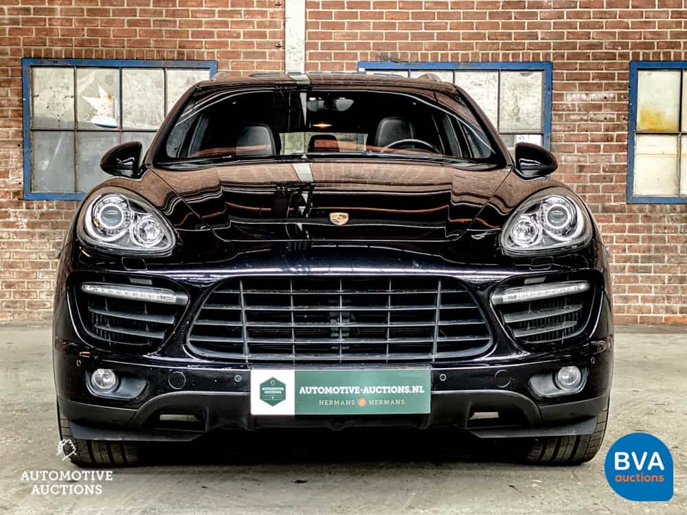 Porsche Cayenne 4.8 Turbo 500PS 2010 -Org. NL-, 04-LKV-9.