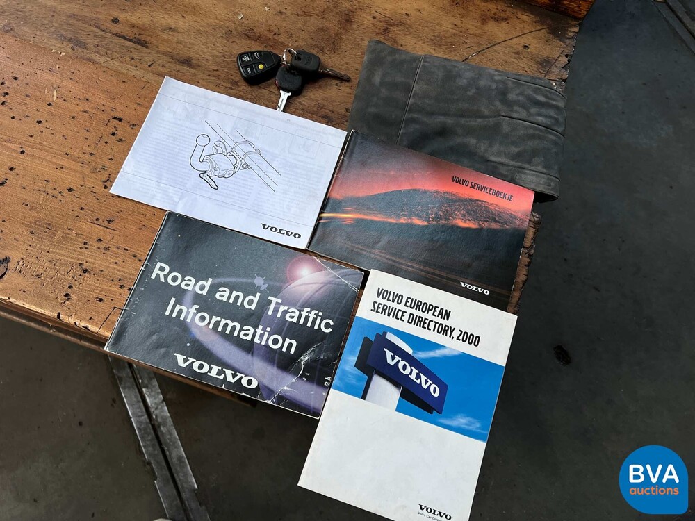 Volvo V70 Cross Country 200pk 2001, 43-GS-SR