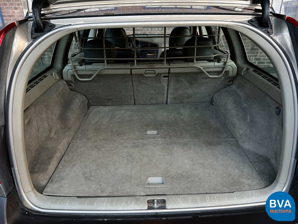 Volvo V70 Cross Country 200pk 2001, 43-GS-SR