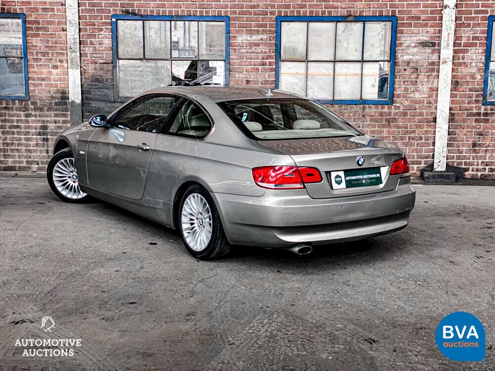 BMW 320i Coupé 163pk 3er 2007, 9-KLK-48.