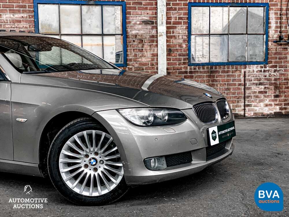 BMW 320i Coupé 163pk 3er 2007, 9-KLK-48.