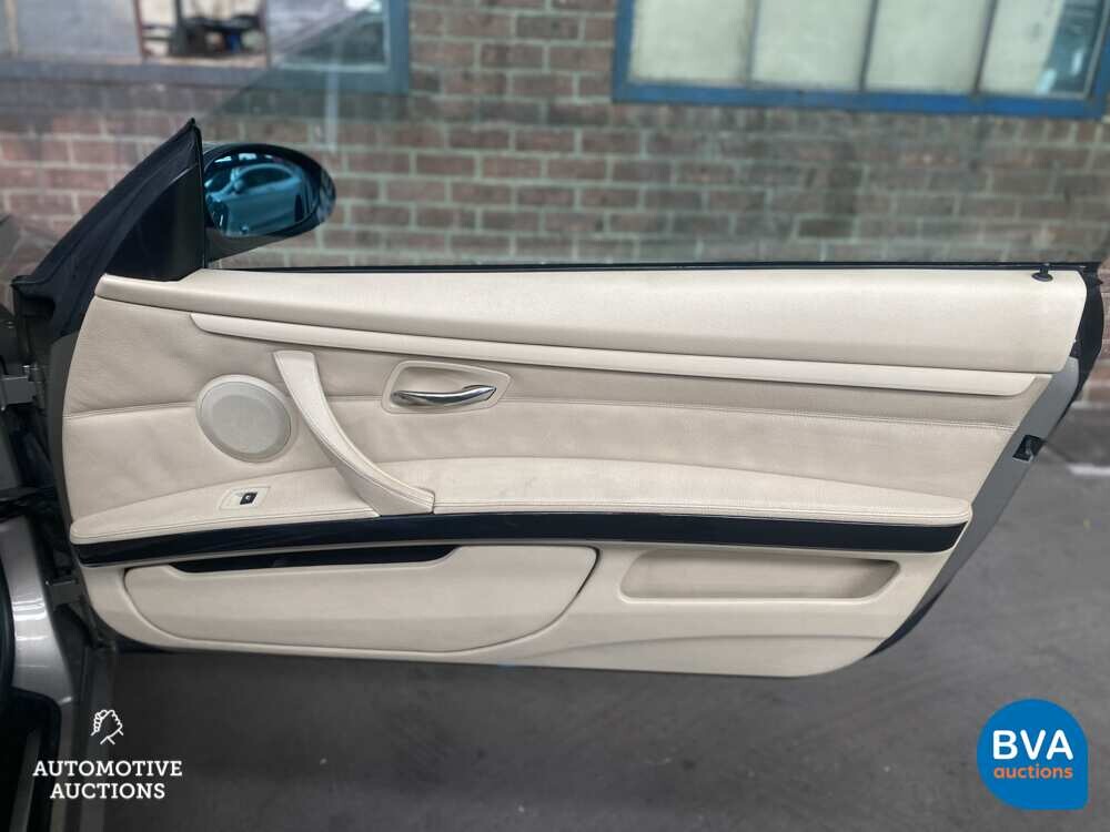 BMW 320i Coupé 163pk 3er 2007, 9-KLK-48.