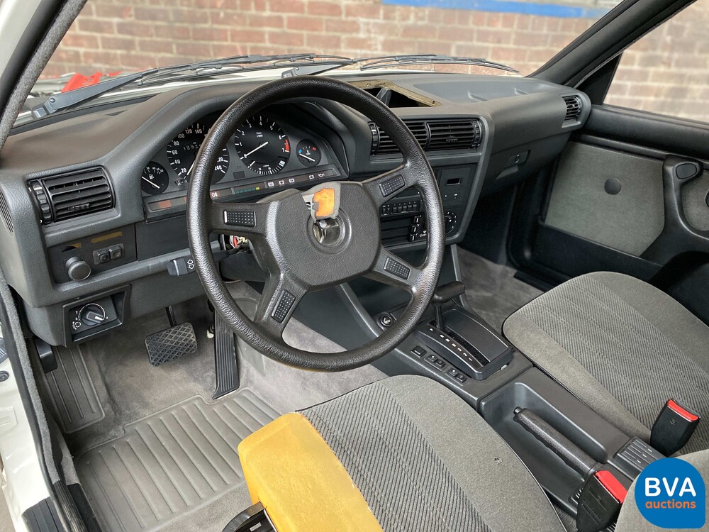 BMW 325i E30 170pk 1987 -DEMOMODEL-