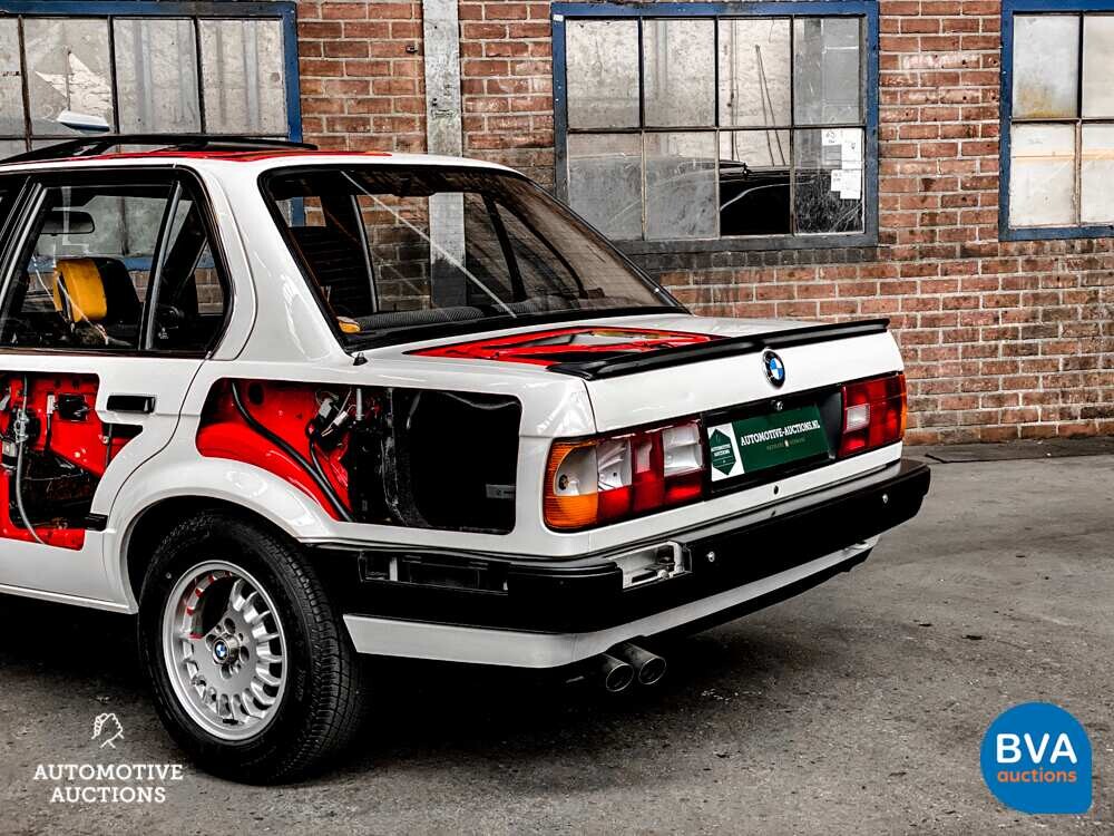 BMW 325i E30 170pk 1987 -DEMOMODEL-