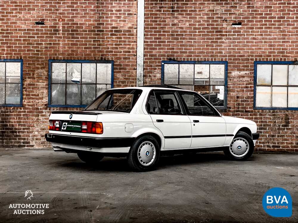 BMW 325i E30 170pk 1987 -DEMOMODEL-