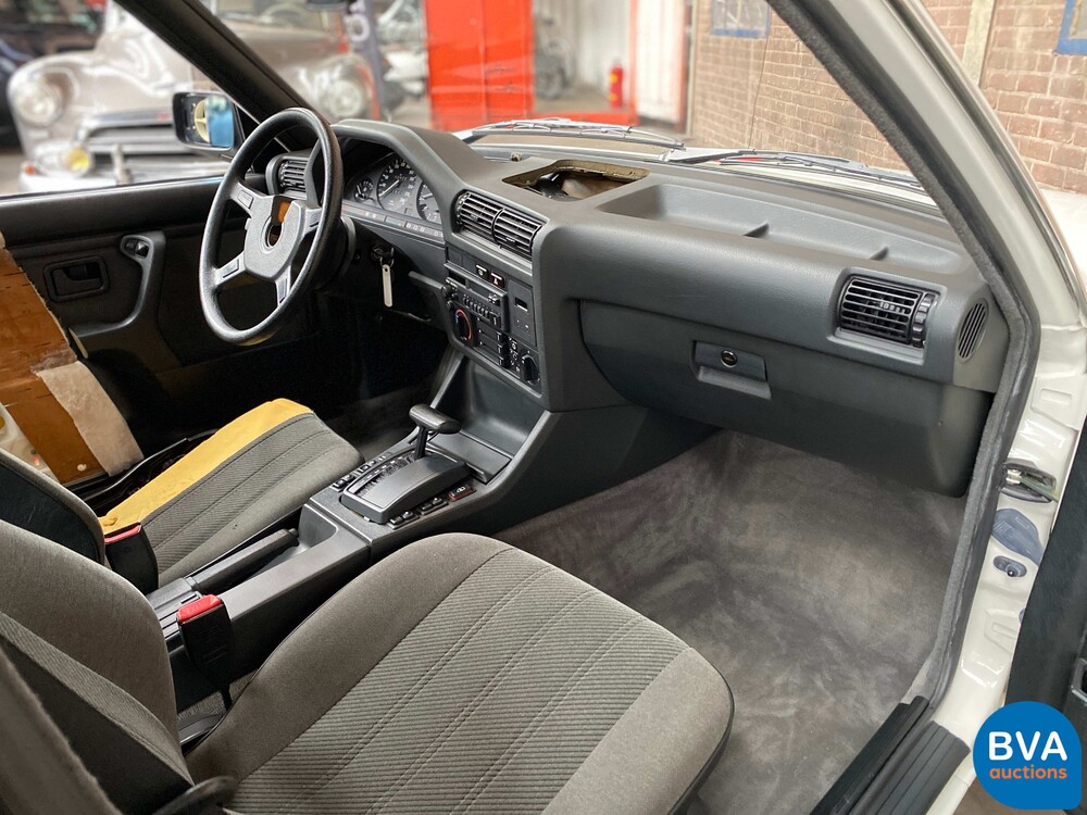 BMW 325i E30 170pk 1987 -DEMOMODEL-
