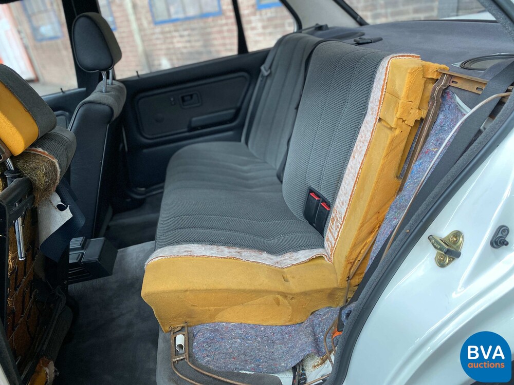 BMW 325i E30 170pk 1987 -DEMOMODEL-