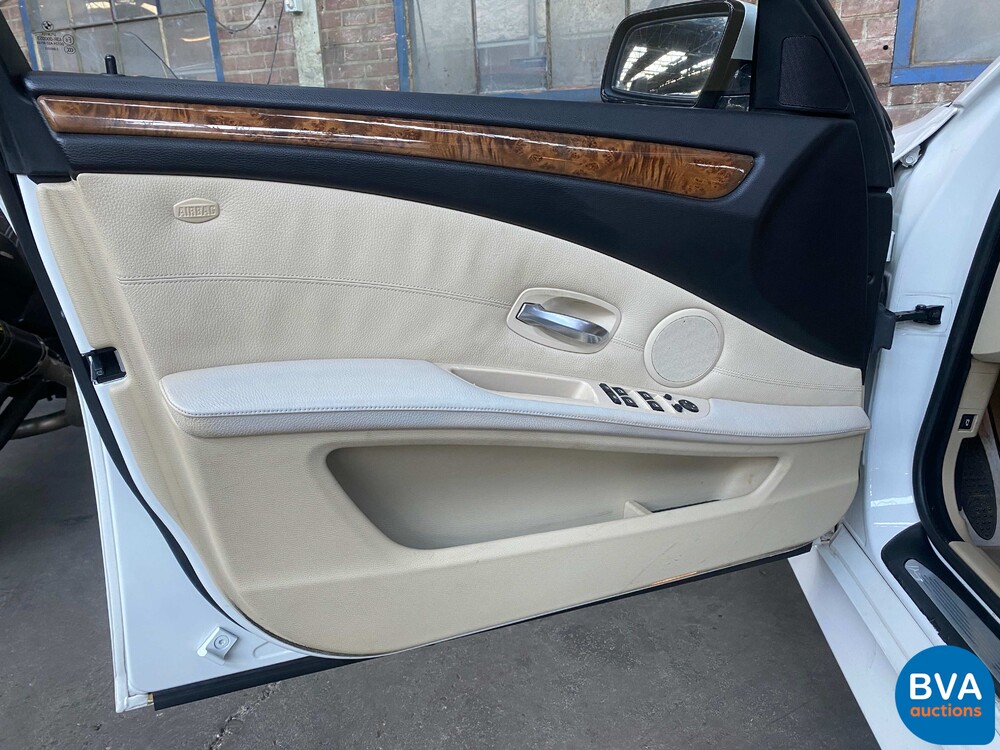 BMW 550i High Executive M Sport 367pk 2007 -YOUNGTIMER-.