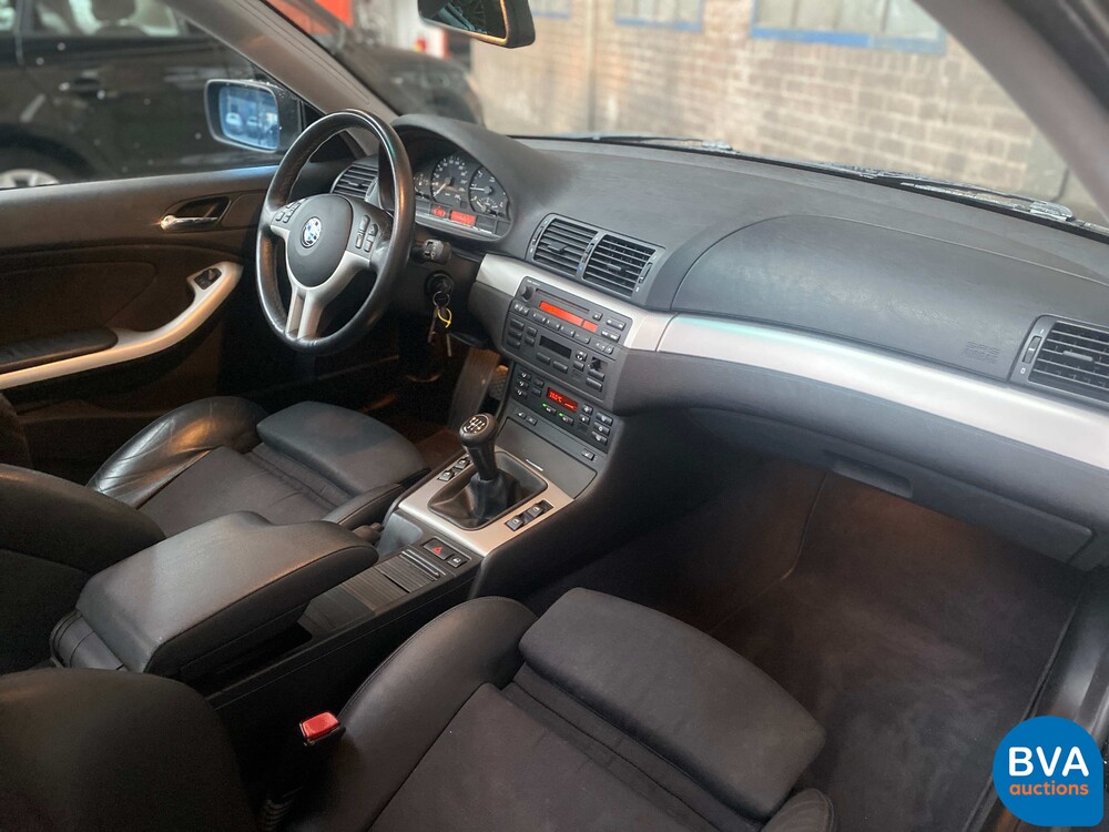 BMW 325Ci Executive Coupe 192pk 3-Serie 2004, JK-513-X