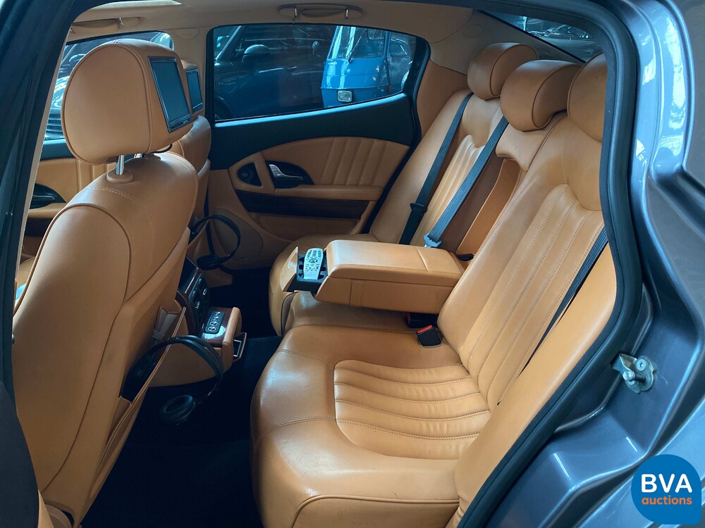 Maserati Quattroporte 4.2 V8 401PS 2005 -Org. NL-, 59-RB-FD.