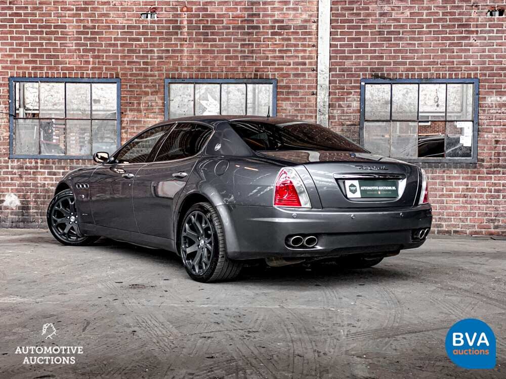 Maserati Quattroporte 4.2 V8 401PS 2005 -Org. NL-, 59-RB-FD.