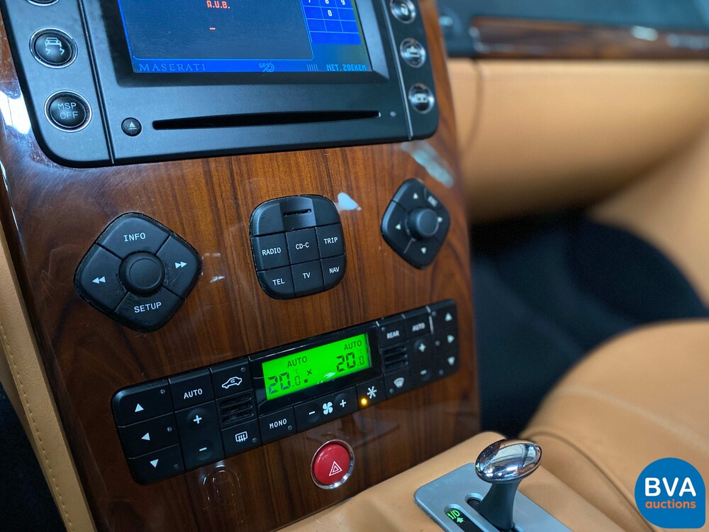 Maserati Quattroporte 4.2 V8 401PS 2005 -Org. NL-, 59-RB-FD.