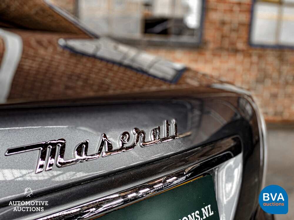 Maserati Quattroporte 4.2 V8 401PS 2005 -Org. NL-, 59-RB-FD.