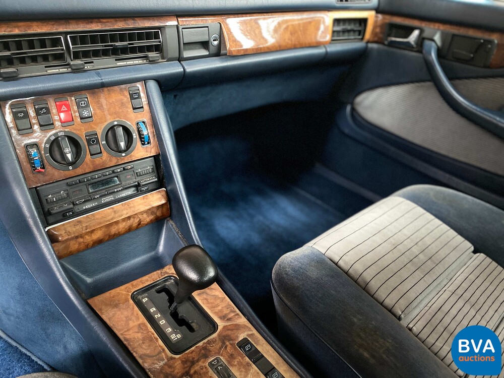 Mercedes-Benz 380SEC 204pk 1985, 24-LDX-6