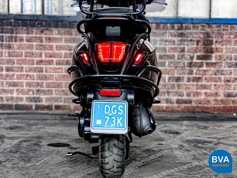 Piaggio Vespa Sprint 4-Takt 2017, DGS-73-K.