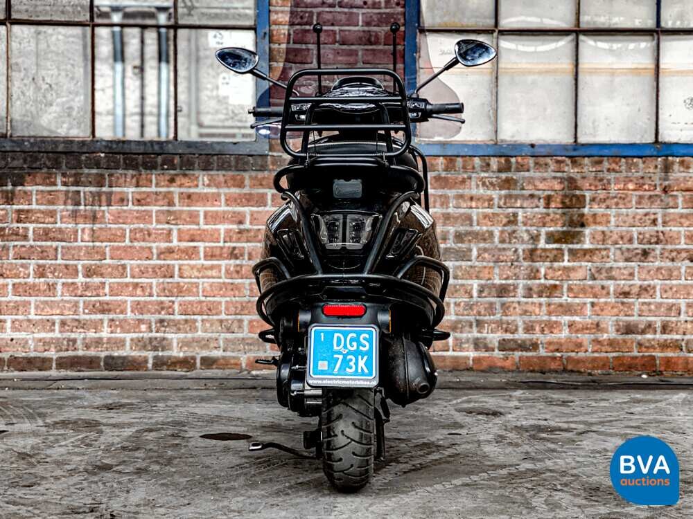 Piaggio Vespa Sprint 4-Takt 2017, DGS-73-K.
