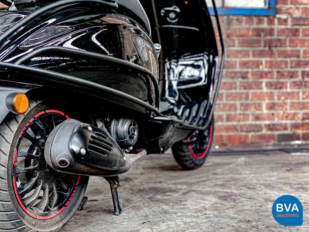 Piaggio Vespa Sprint 4-Takt 2017, DGS-73-K.