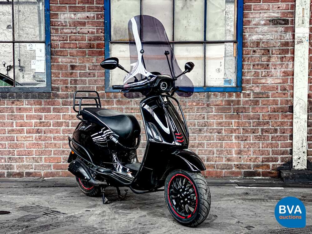 Piaggio Vespa Sprint 4-Takt 2017, DGS-73-K.