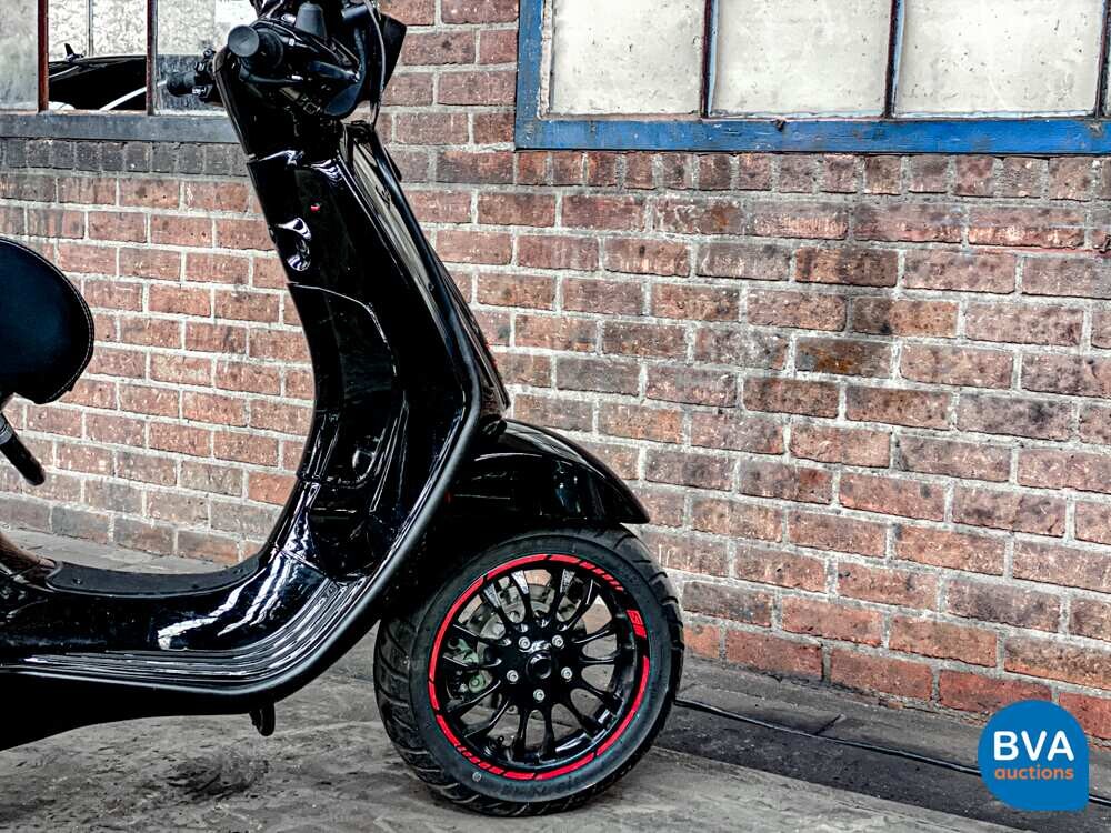 Piaggio Vespa Sprint 4-Takt 2017, DGS-73-K.