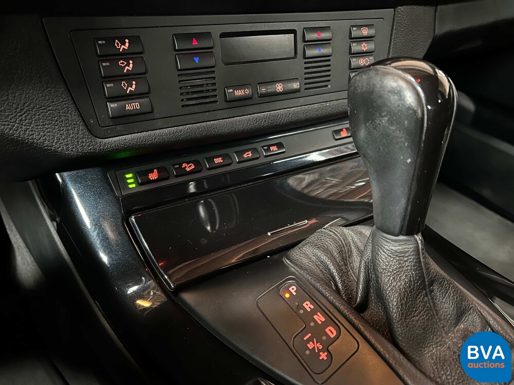 BMW X5 4.6is 347pk 2001