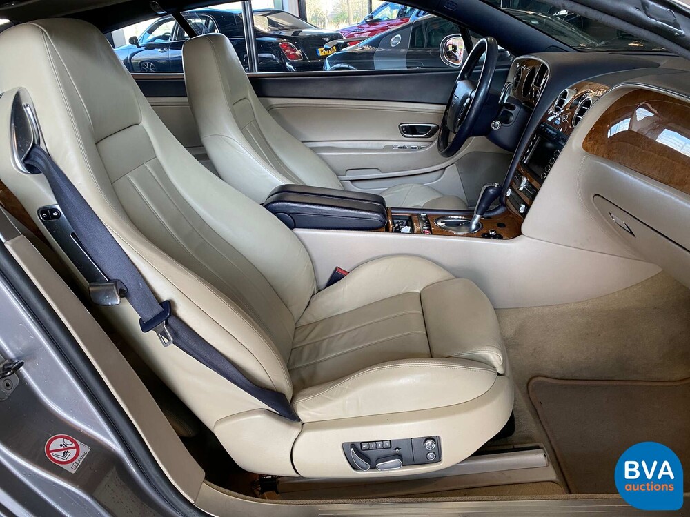 Bentley Continental GT 6.0 W12 560pk 2004 Coupe, PL-631-H