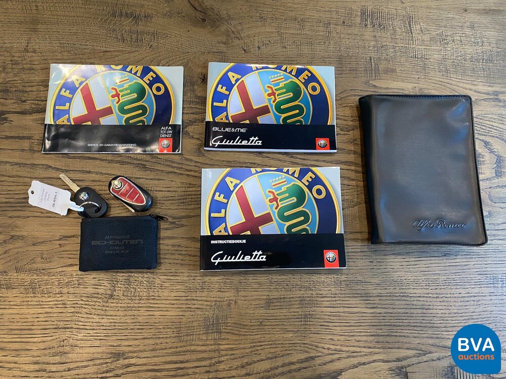 Alfa Romeo Giulietta 1.4T Distinctive 170hp 2011 -Org. NL-, 08-RSH-1.