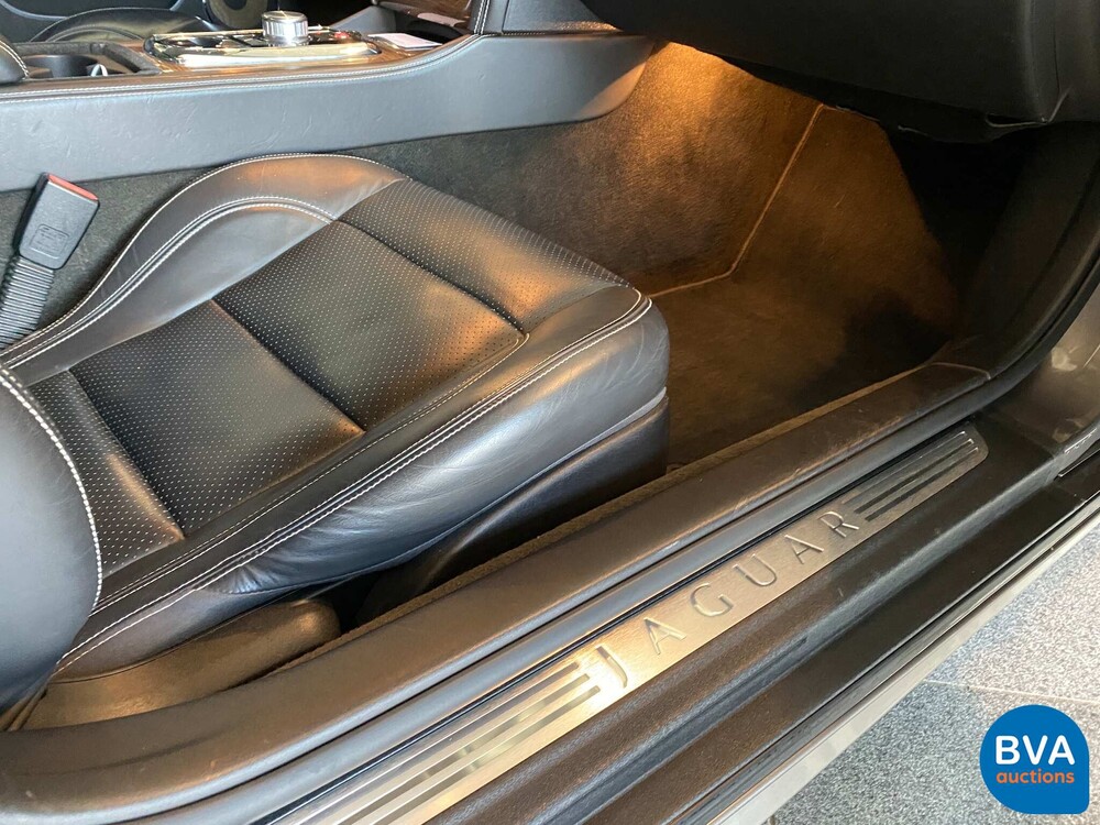 Jaguar XK 5.0 V8 Coupe Portfolio 385hp 2009 -Org. NL-,99-HRN-3.